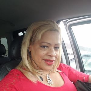 Meet your Posher, Cristina